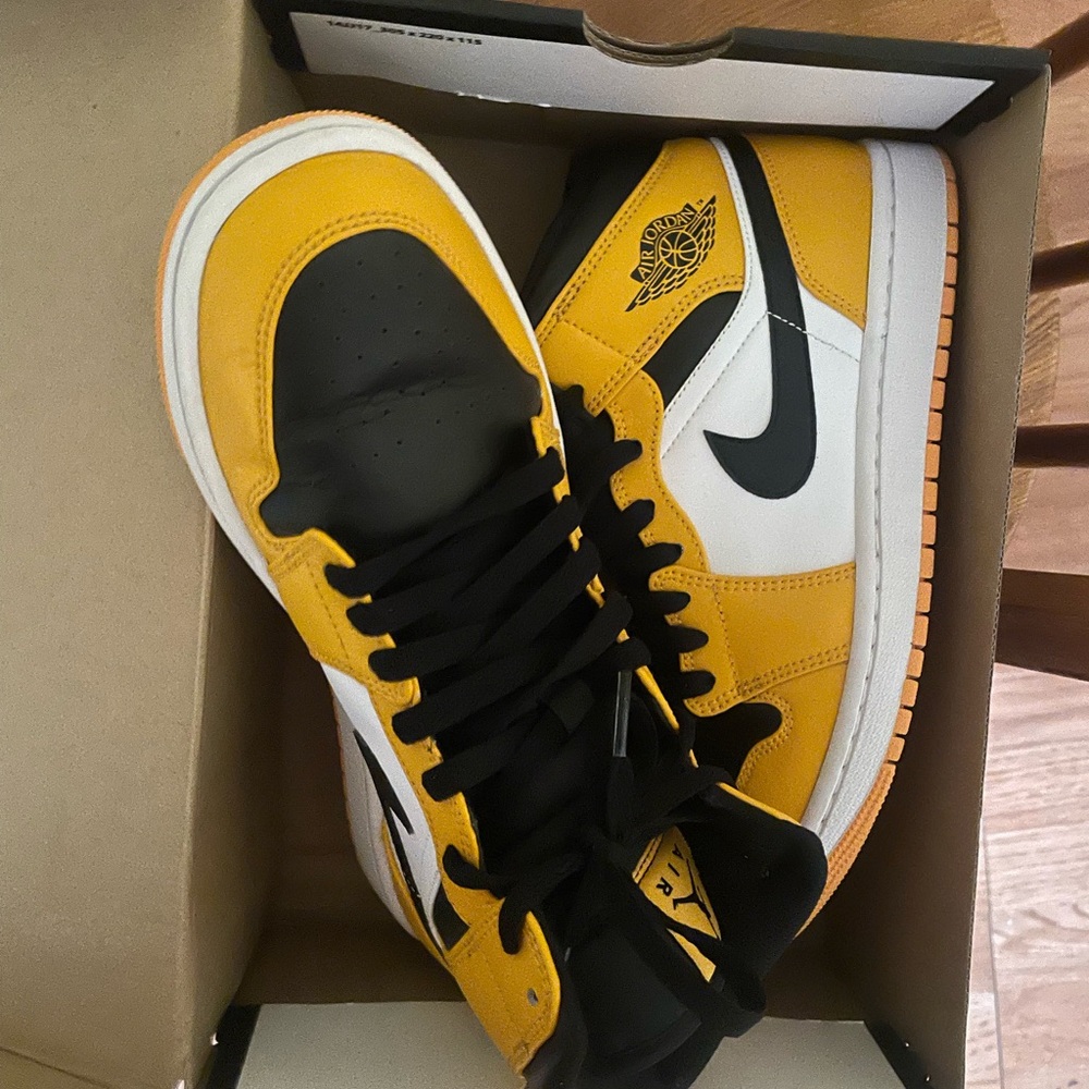 Jordan 1 8.5